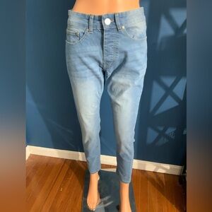 Classic Blue Women's Cropped Jeans